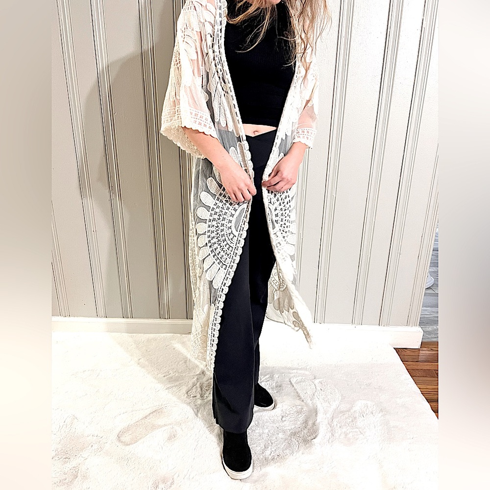 Ivory lace, half sleeve cover-up
